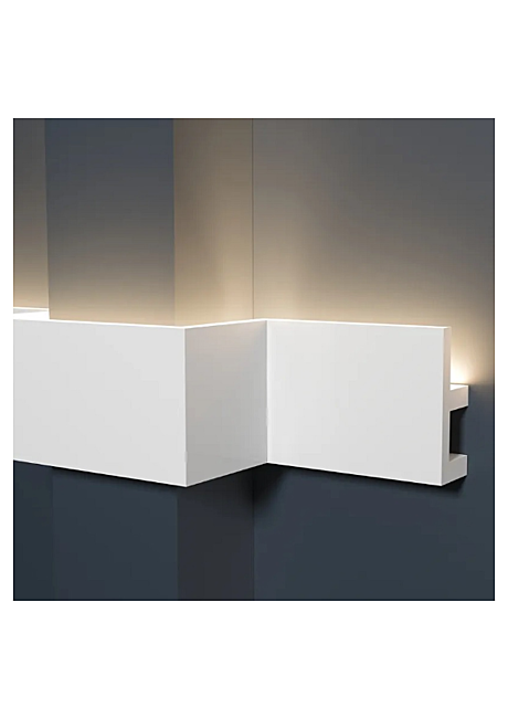 DD617 Молдинг с отражателем (50*20*2000мм)