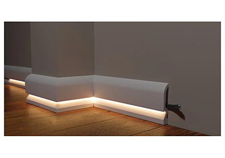 DD700 Плинтус (100*18,1*2000мм)